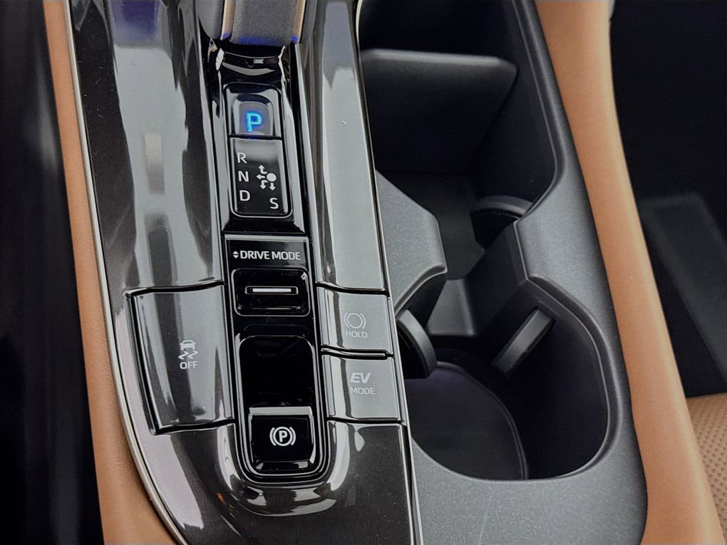 New 2026 Toyota Crown Signia image 21