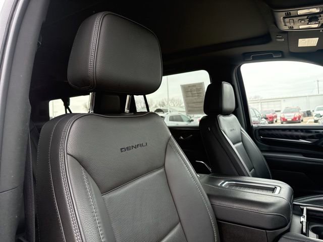 Used 2022 GMC Yukon XL Denali image 59