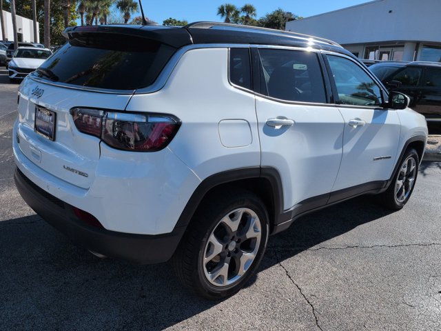Used 2021 Jeep Compass Limited w/ Sun and Sound Group AWD/4WD image 4