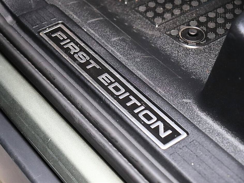 Used 2020 Land Rover Defender 110 First Edition AWD/4WD image 54
