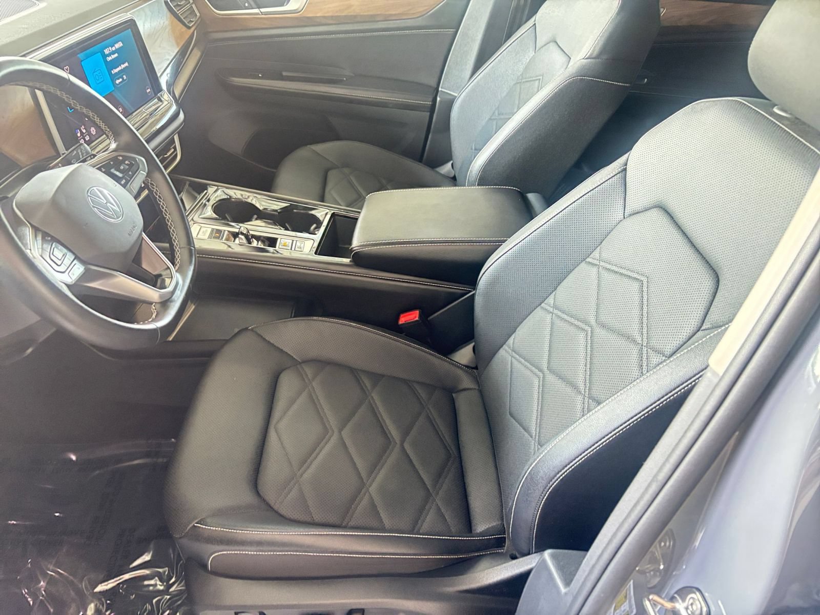Used 2026 Volkswagen Atlas SE FWD image 24