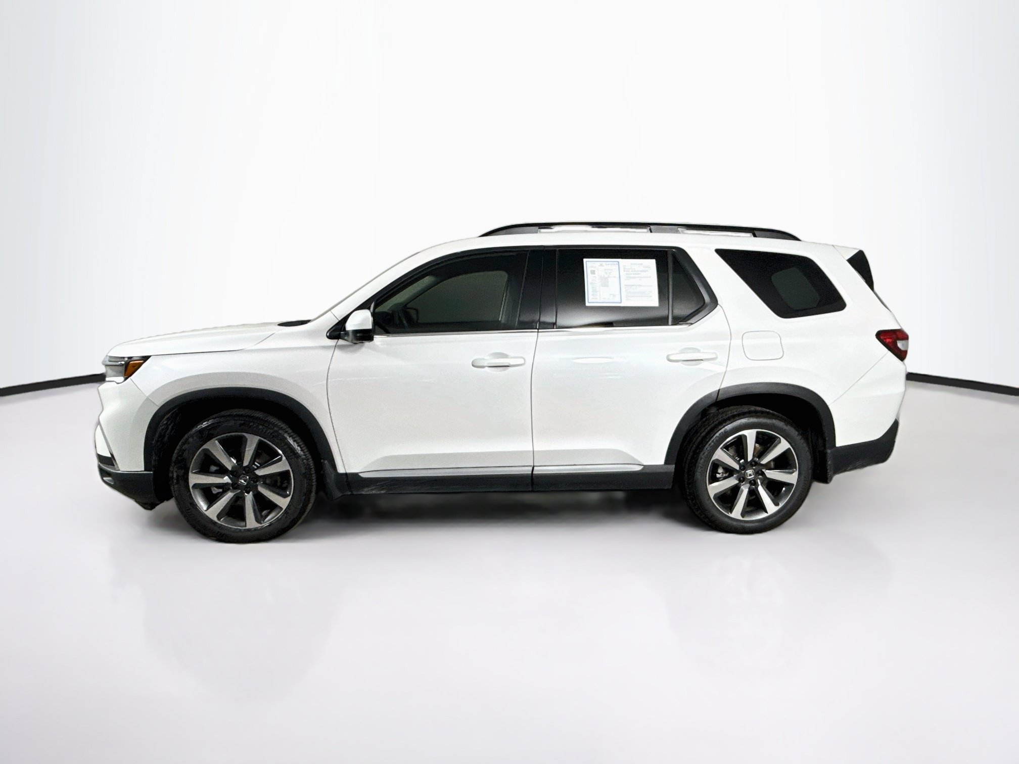 Certified 2023 Honda Pilot Elite image 7