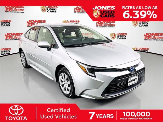 Certified 2023 Toyota Corolla LE AWD/4WD image 1