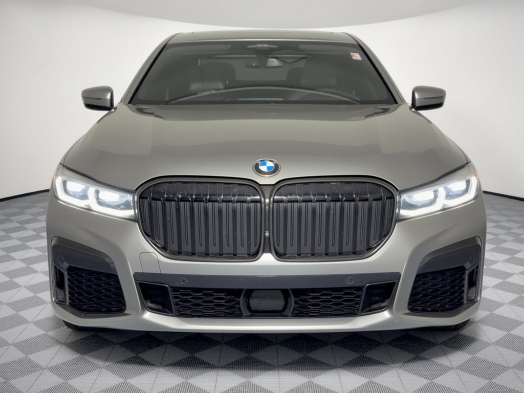Used 2022 BMW 750i xDrive w/ Executive Package AWD/4WD image 6