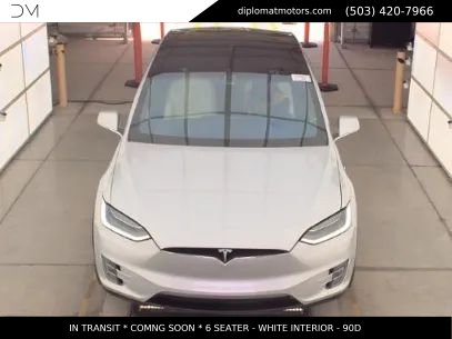 Used 2017 Tesla Model X 90D AWD/4WD image 2