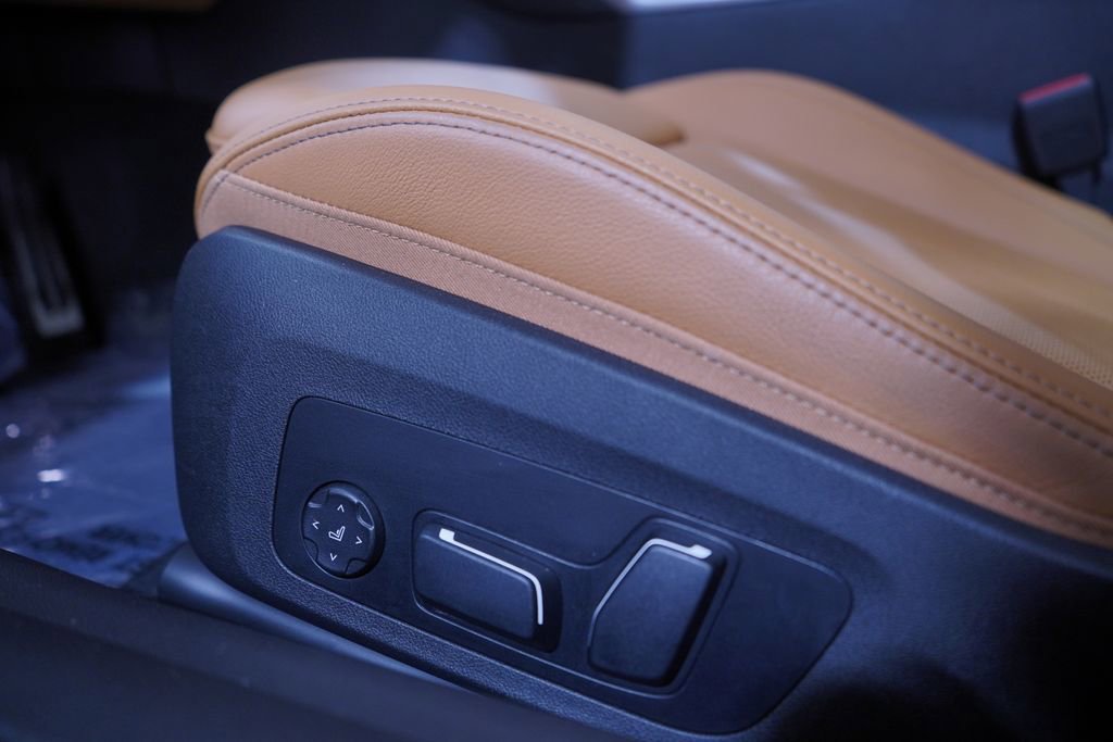 Used 2025 BMW 430i 430i w/ M Sport Package image 17