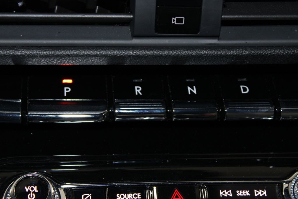 Used 2022 Lincoln Corsair FWD image 41