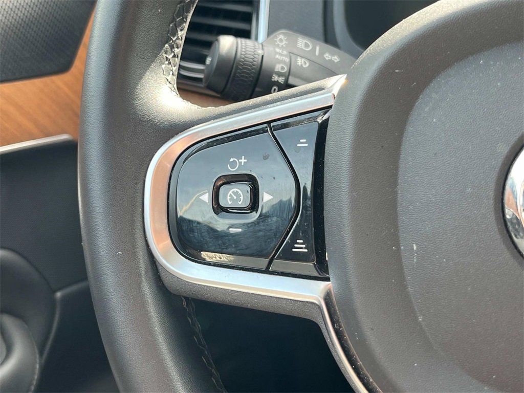 Used 2023 Volvo XC90 B6 Plus w/ Protection Package Premier image 35