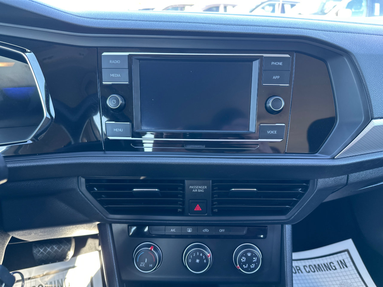 Used 2024 Volkswagen Jetta S image 19