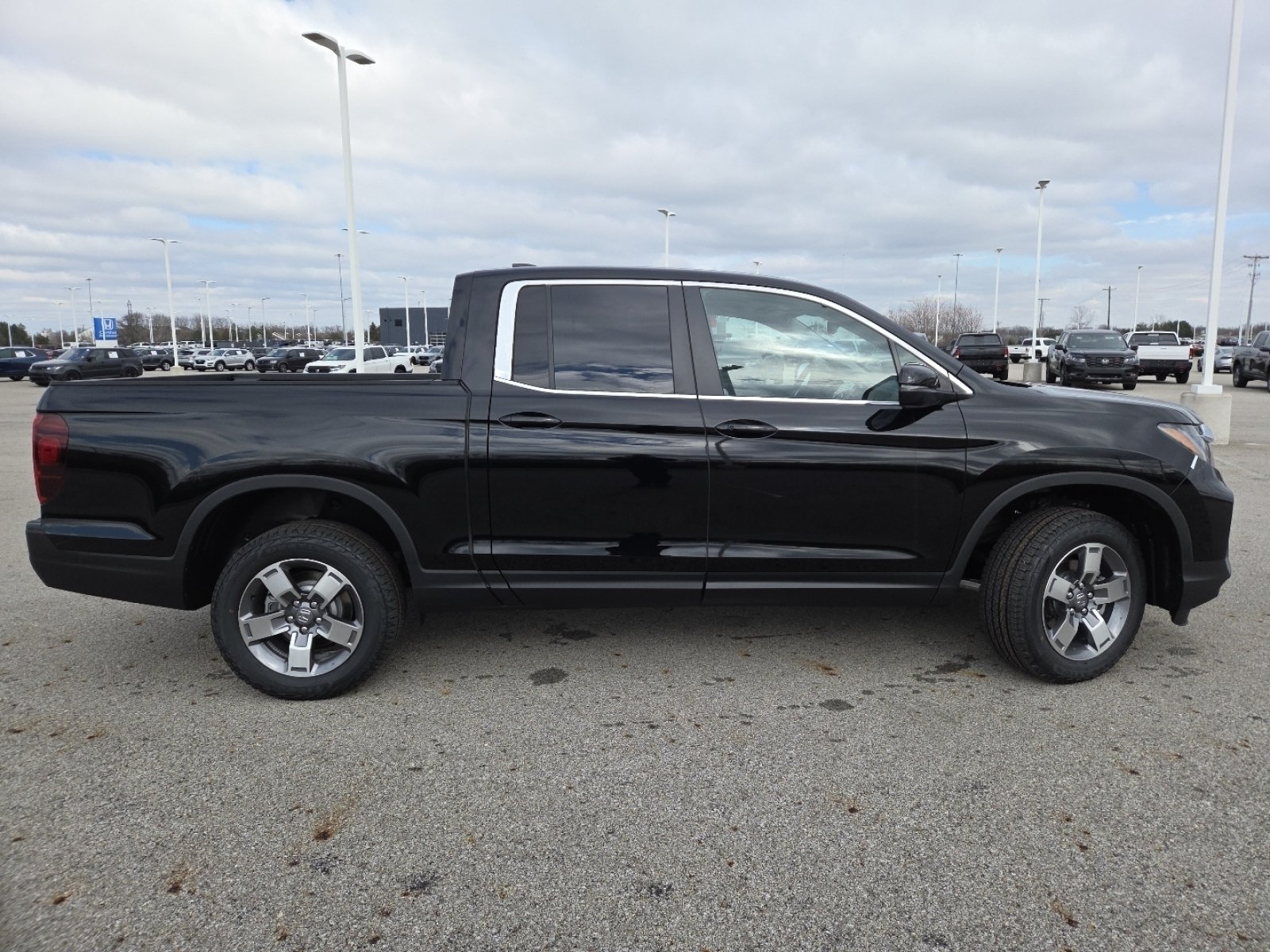 New 2026 Honda Ridgeline RTL image 17