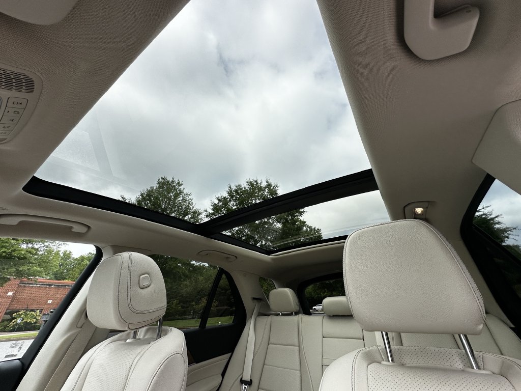 Certified 2024 Mercedes-Benz GLE 350 4MATIC image 33