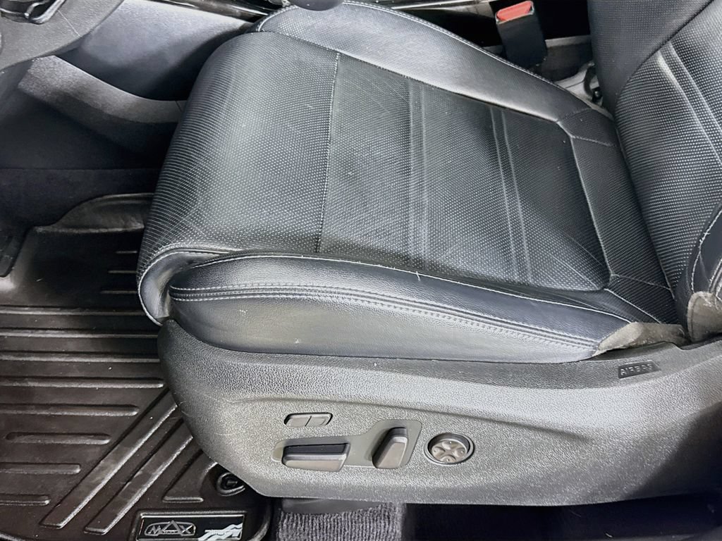 Used 2019 Kia Sorento SX w/ SX Touring Package AWD/4WD image 22