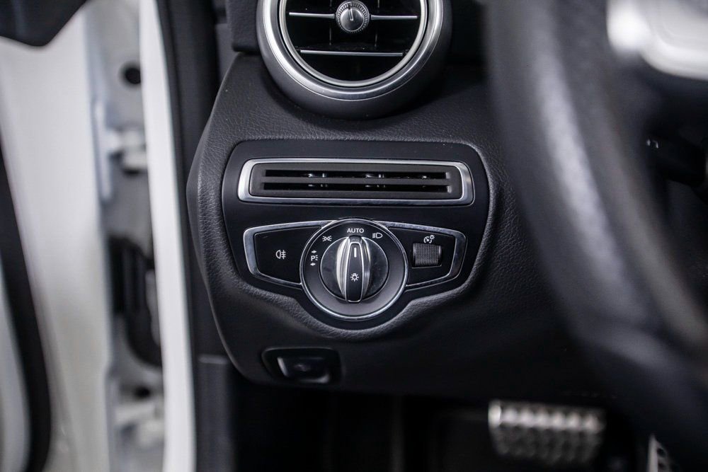 Used 2023 Mercedes-Benz C 300 Cabriolet image 35