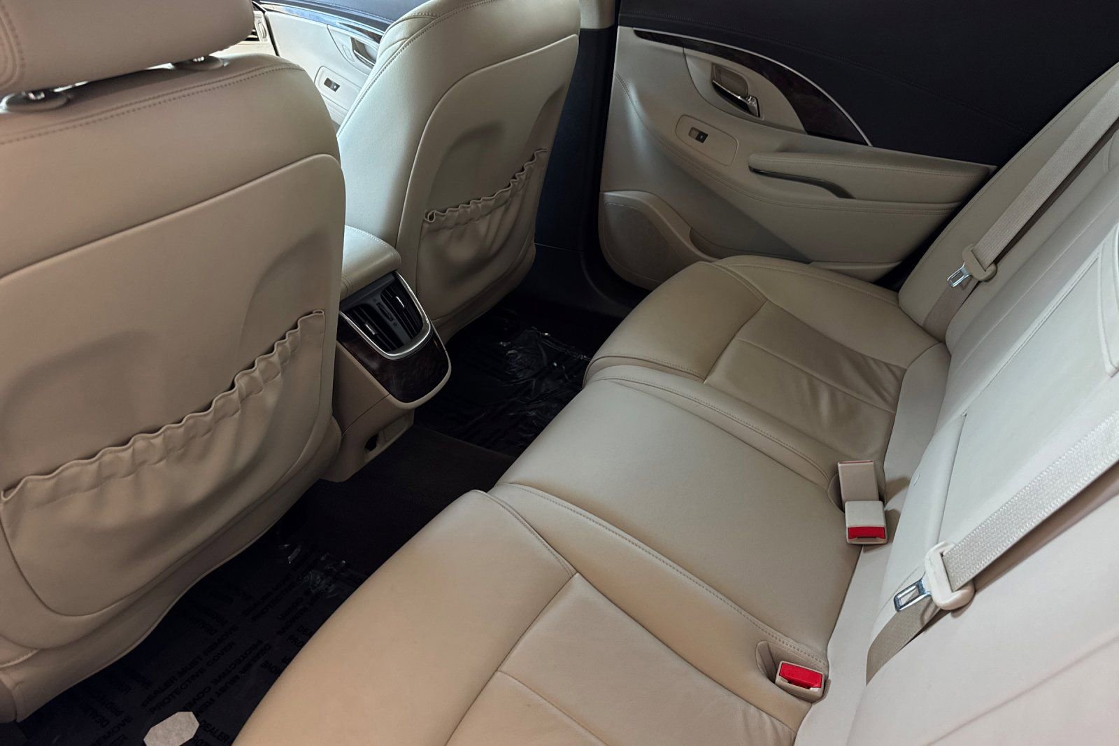 Used 2016 Buick LaCrosse Leather FWD image 14