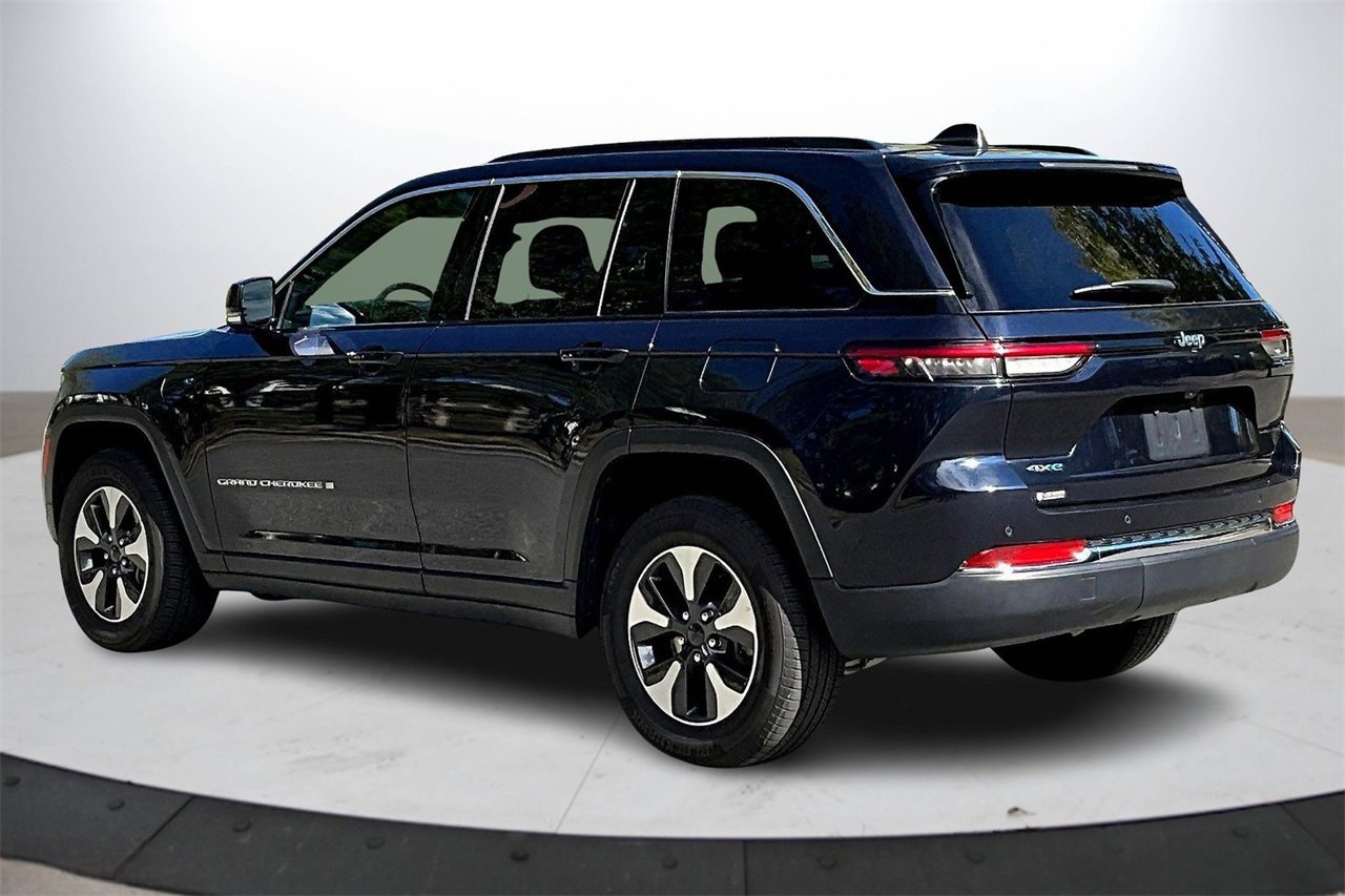 Used 2024 Jeep Grand Cherokee Limited 4xe image 6