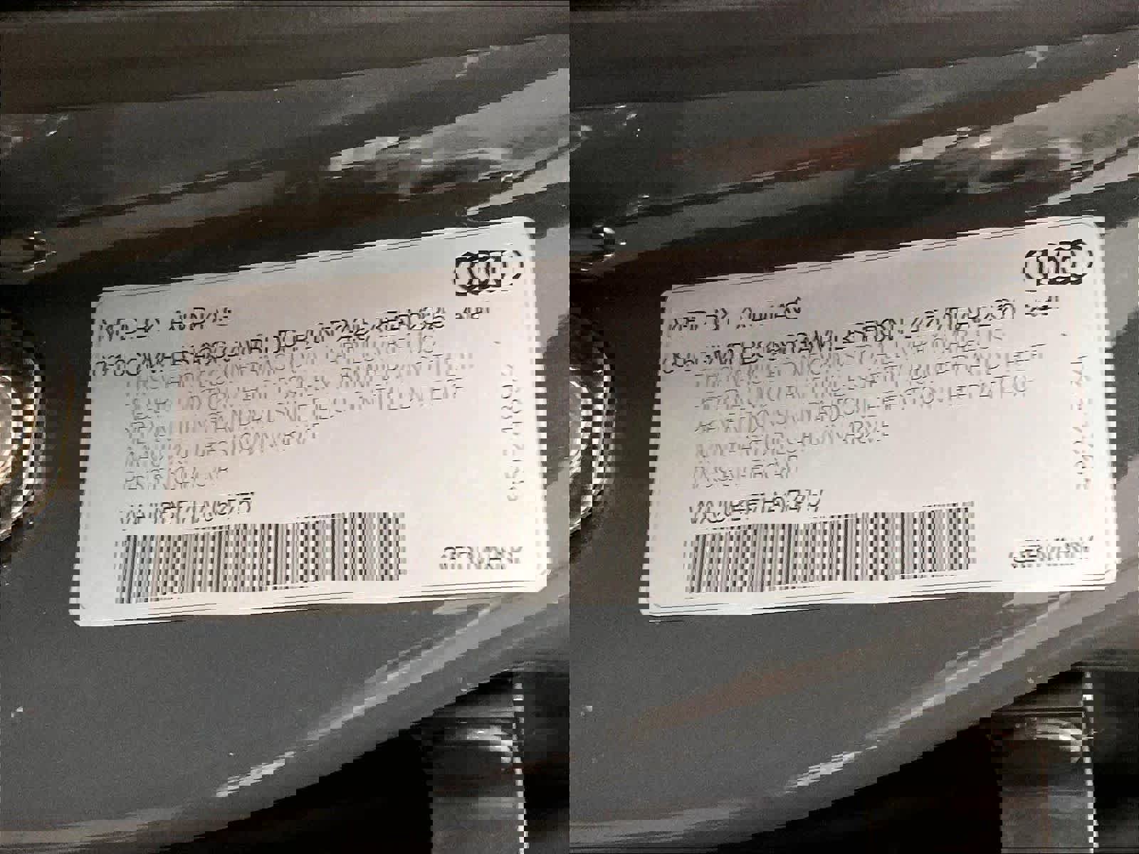 Used 2017 Audi A3 e-tron Premium image 31