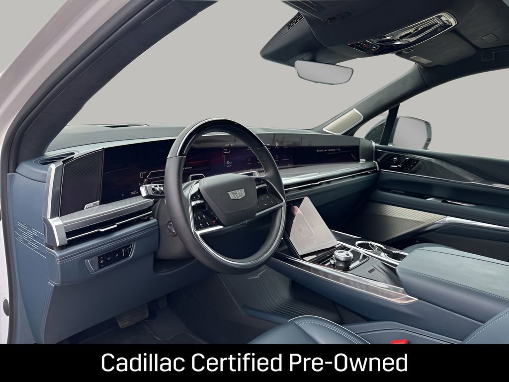 Certified 2025 Cadillac Escalade IQ Luxury 2 w/ LPO, Premium Carpet Package AWD/4WD image 23