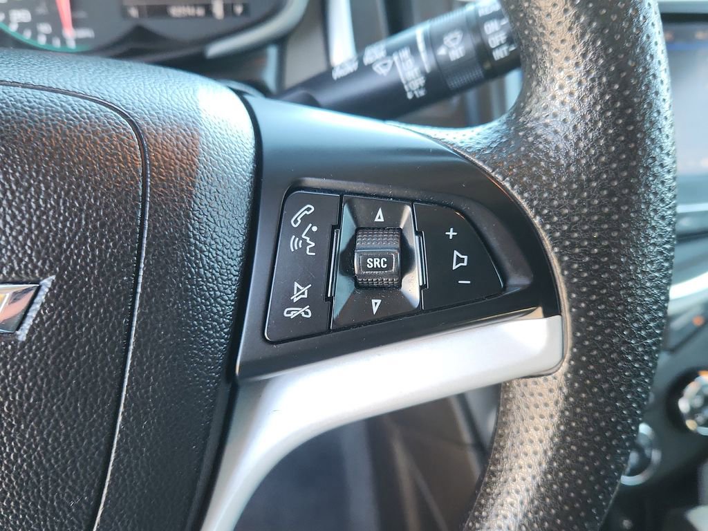 Used 2020 Chevrolet Sonic LT image 20