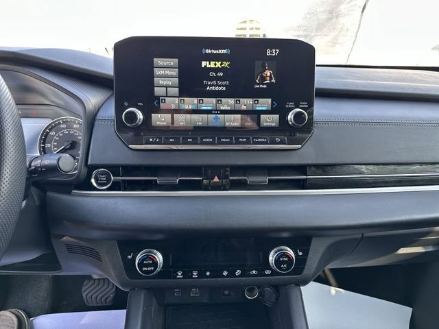 Used 2024 Mitsubishi Outlander SE AWD/4WD image 14