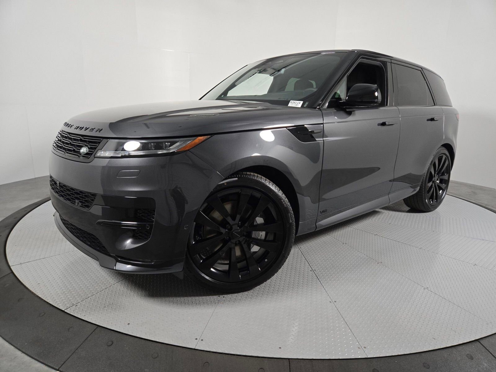 New 2026 Land Rover Range Rover Sport Dynamic SE