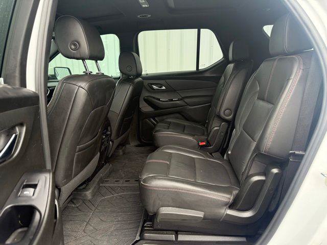 Used 2023 Chevrolet Traverse RS AWD/4WD image 6
