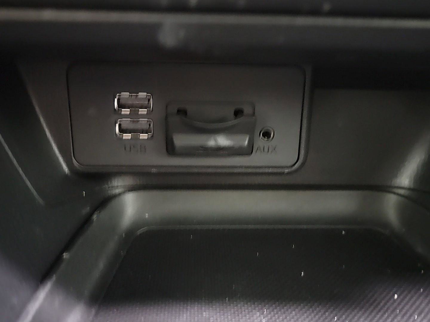 Used 2018 MAZDA MAZDA3 Touring FWD image 29