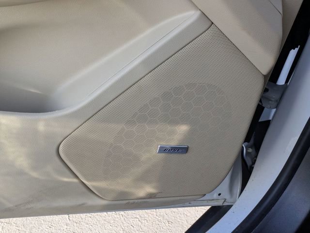 Used 2019 Cadillac XT5 Luxury image 13