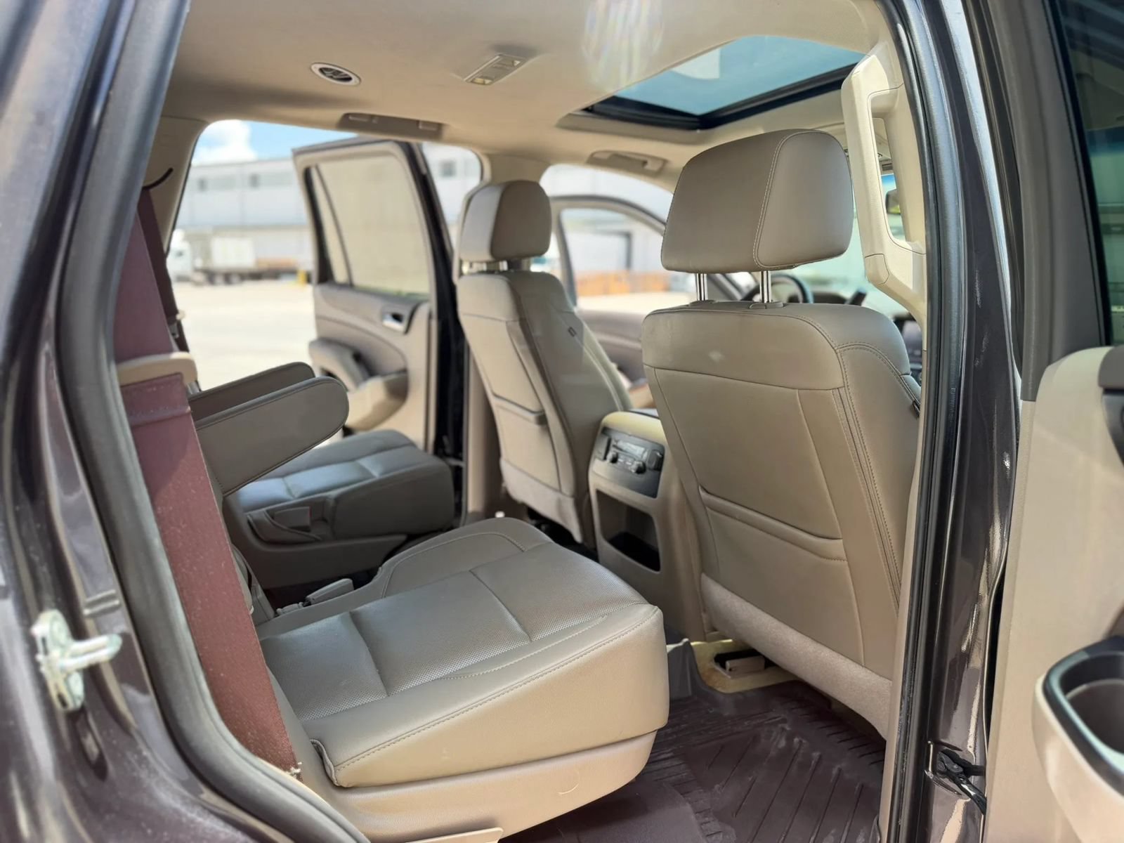 Used 2017 Chevrolet Tahoe Premier RWD image 25