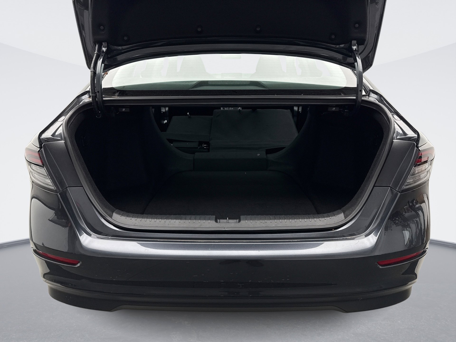 Used 2025 Honda Accord SE image 22