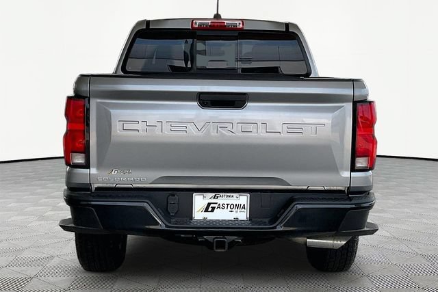 Used 2023 Chevrolet Colorado Z71 w/ Advanced Trailering Package AWD/4WD image 6