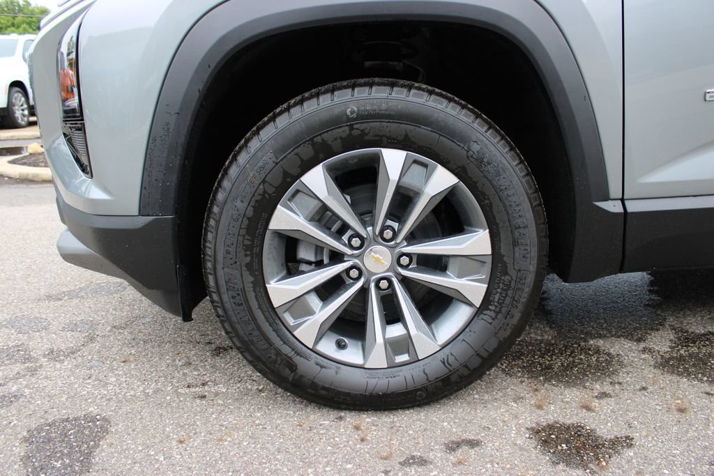 New 2027 Chevrolet Equinox LT w/ Convenience Package II AWD/4WD image 26