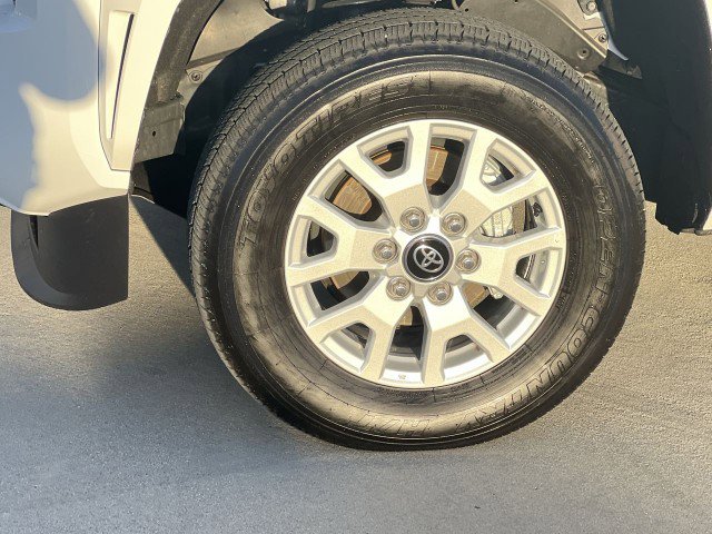 Used 2025 Toyota Tacoma SR5 image 32