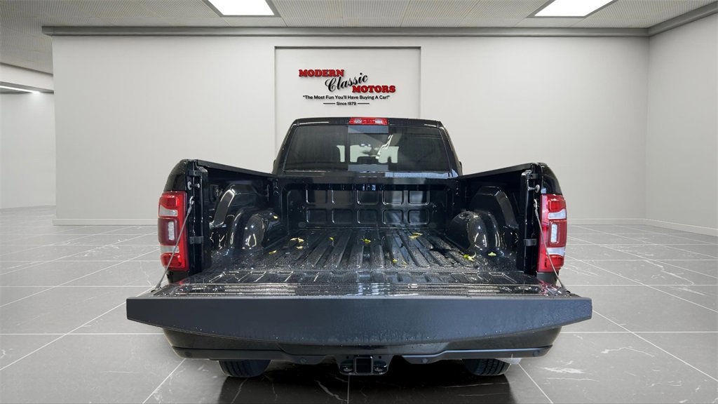 Used 2024 RAM 3500 Laramie image 16