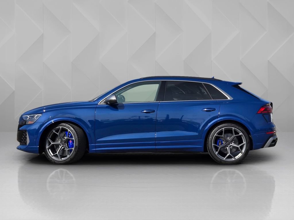 New 2026 Audi RS Q8 performance image 3