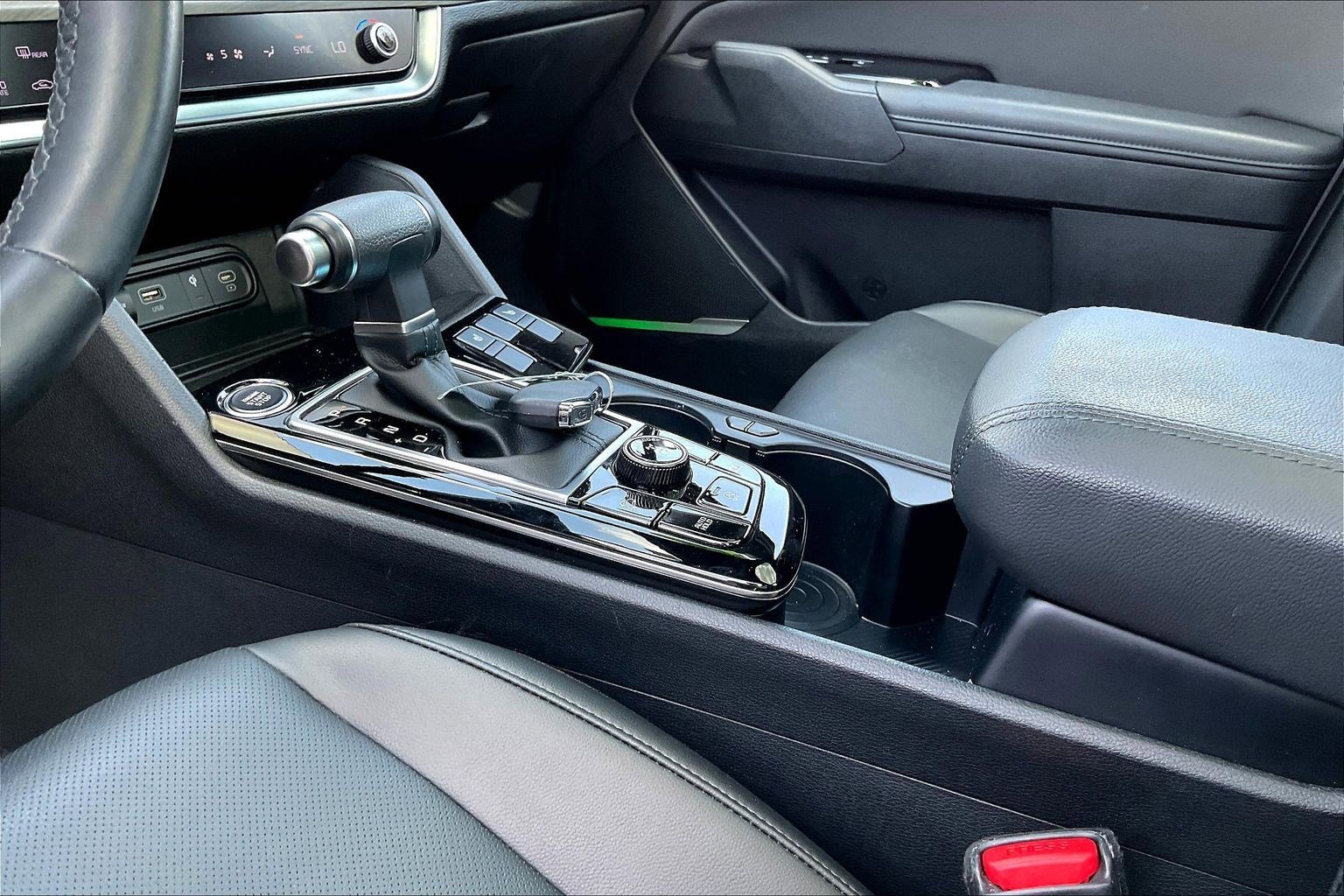 Used 2024 Kia Sportage X-Line w/ X-Line Premium Package image 18