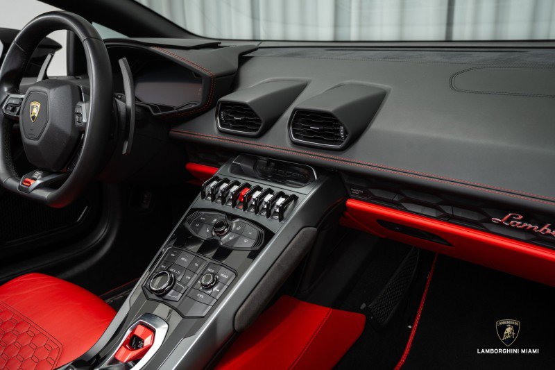 Used 2019 Lamborghini Huracan LP 580-2 image 43