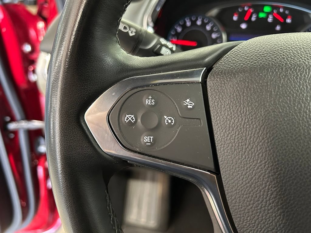 Used 2023 Chevrolet Traverse LT AWD/4WD image 24