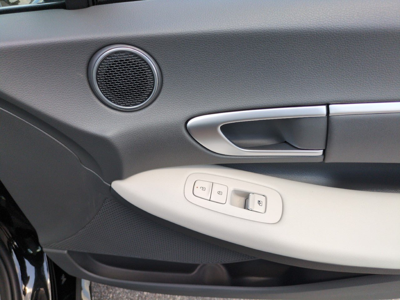 New 2026 Hyundai Sonata SEL FWD image 31