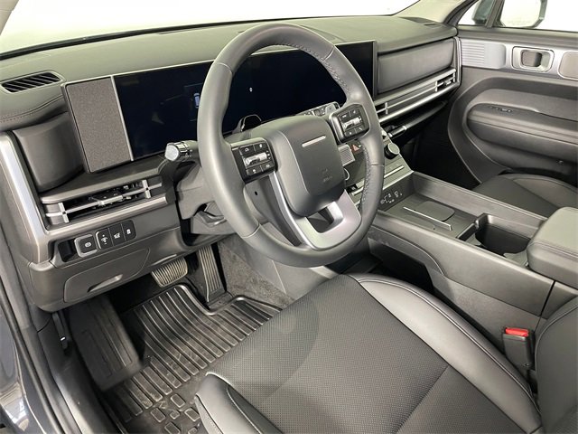 Used 2025 Hyundai Santa Fe SEL image 5