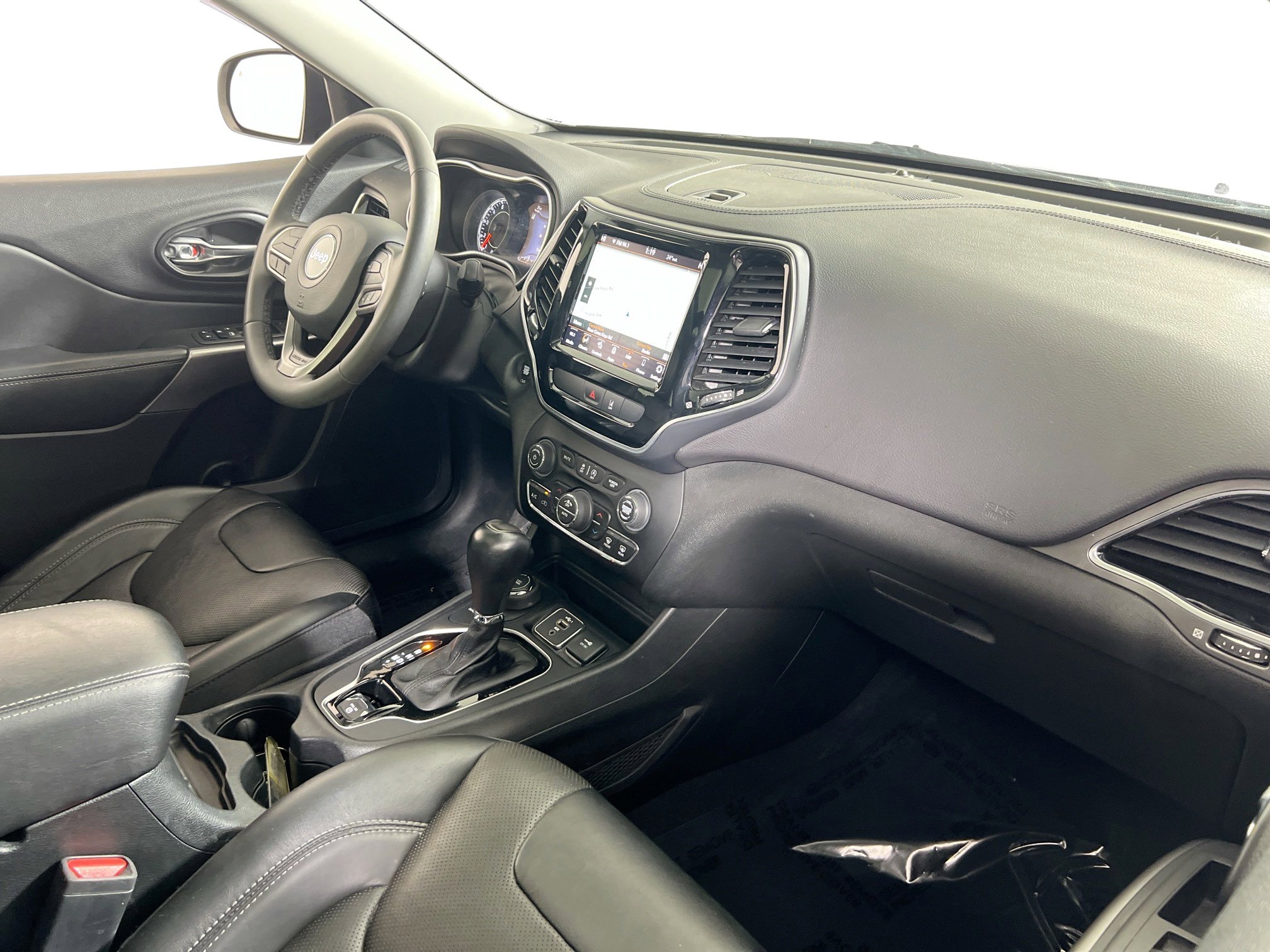 Used 2022 Jeep Cherokee Limited w/ Elite Package image 29