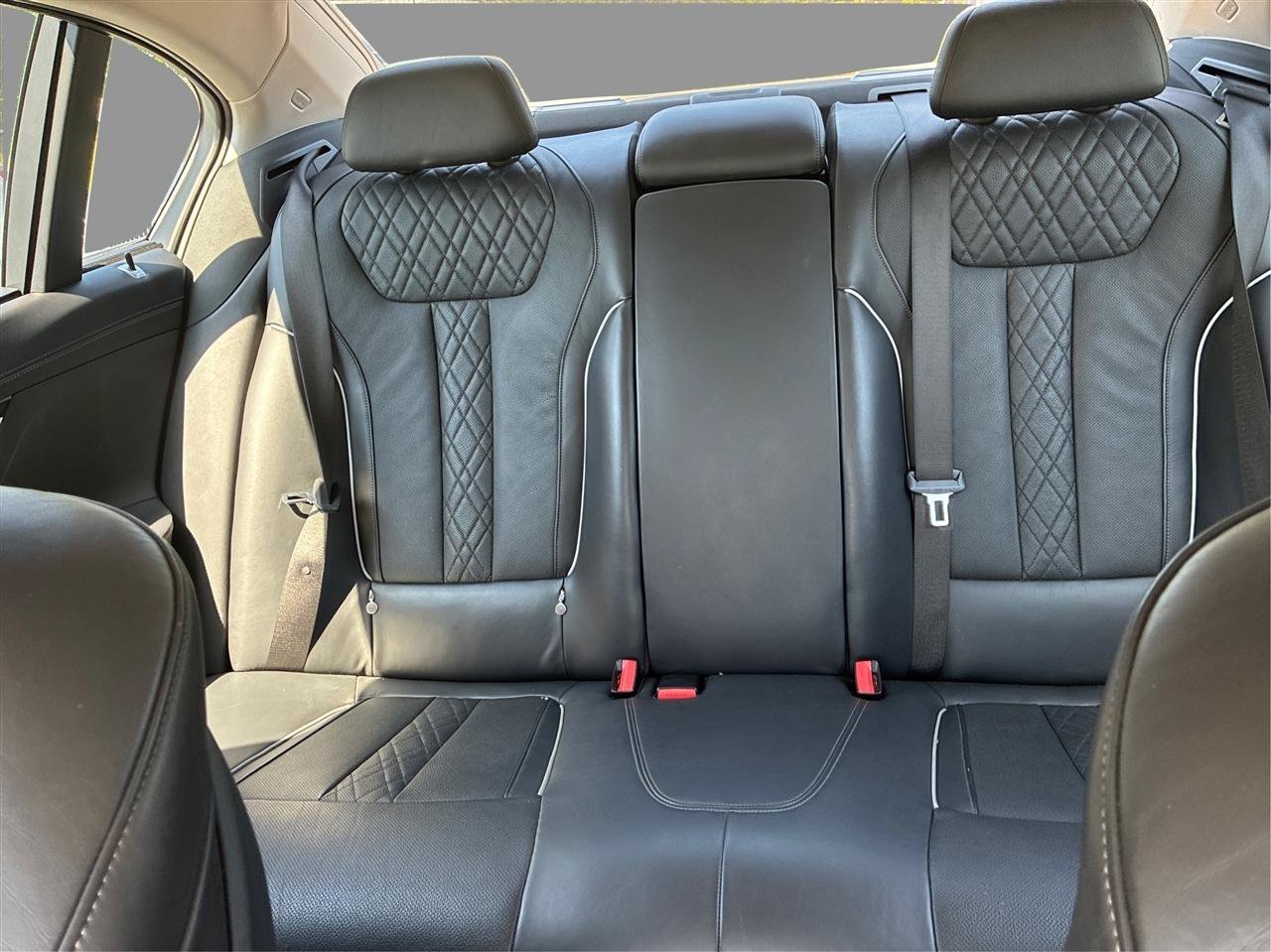 Used 2019 BMW 740i xDrive w/ Executive Package AWD/4WD image 47