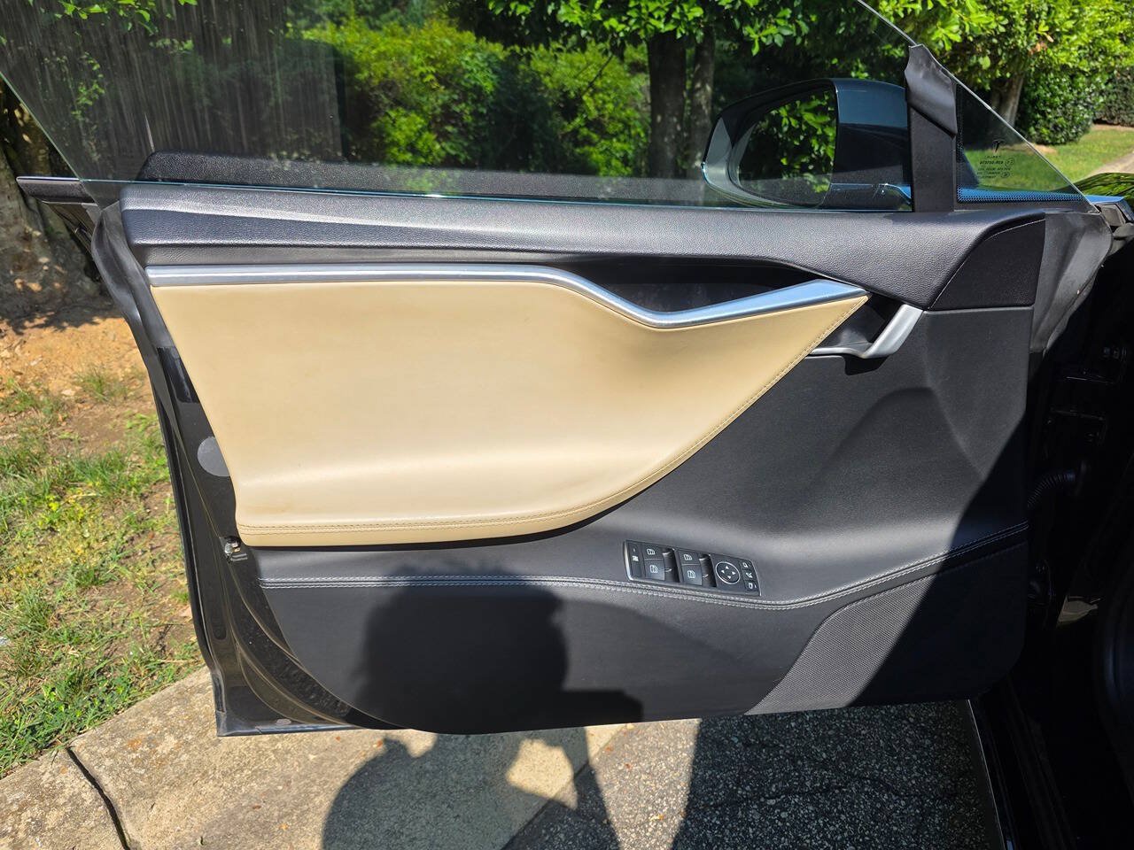 Used 2014 Tesla Model S P85 RWD image 9