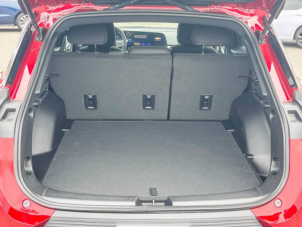 New 2026 Chevrolet Equinox EV LT image 24