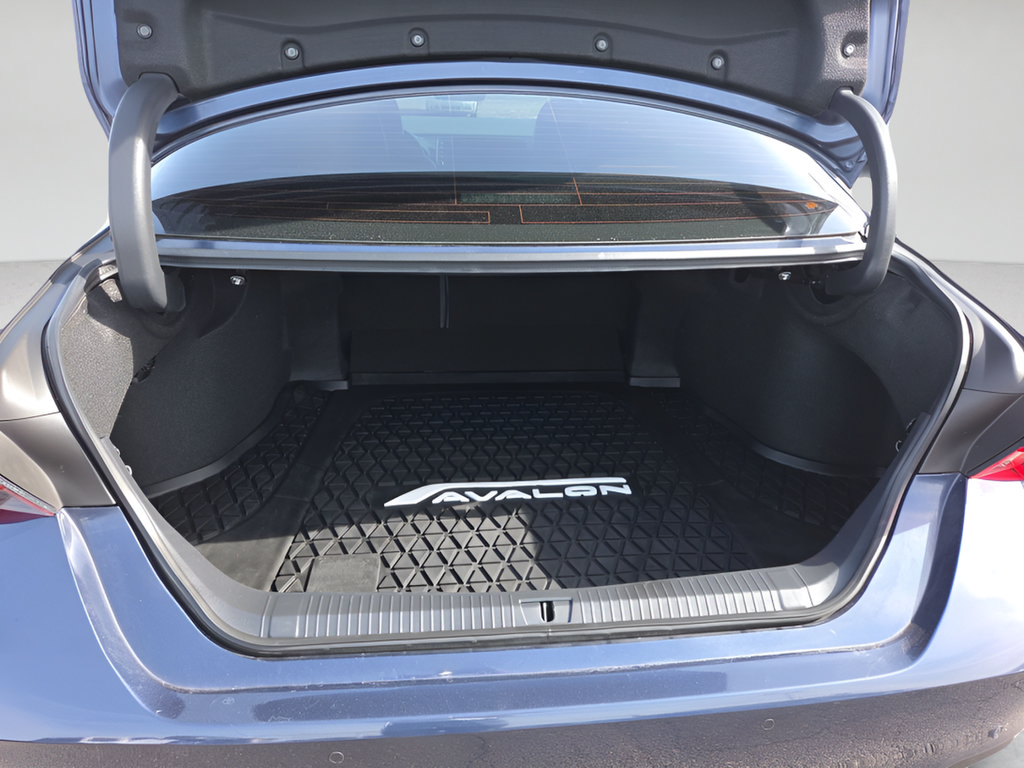 Used 2019 Toyota Avalon Touring w/ Advanced Safety Package FWD image 24