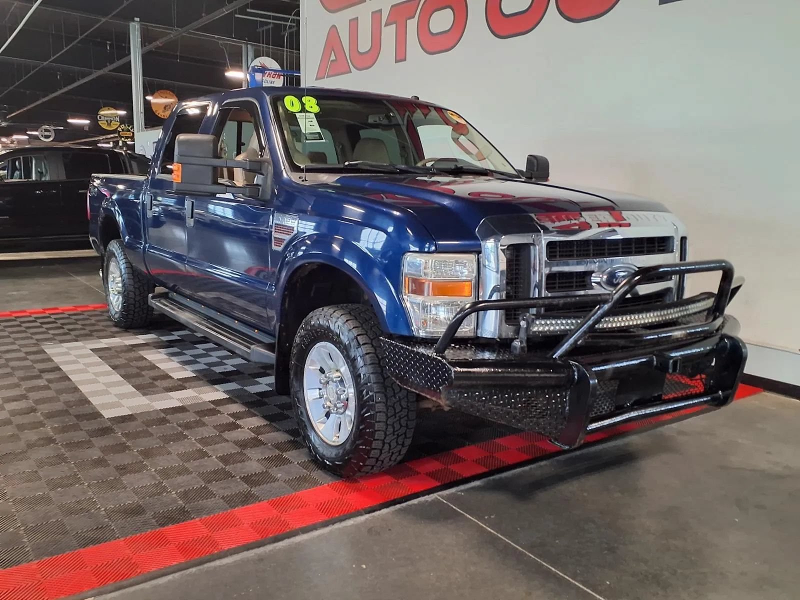 Used 2008 Ford F250 4x4 Crew Cab Super Duty image 2