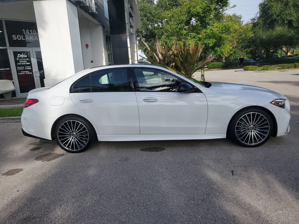Used 2024 Mercedes-Benz C 300 Sedan image 6