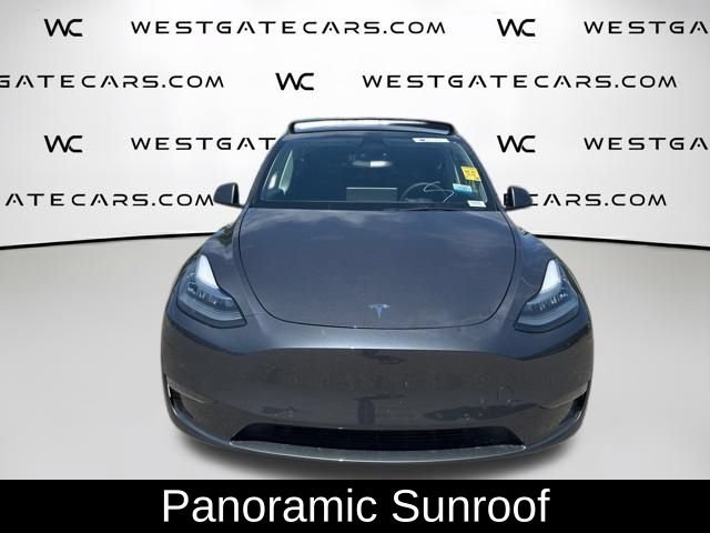 Used 2021 Tesla Model Y Long Range AWD/4WD image 2