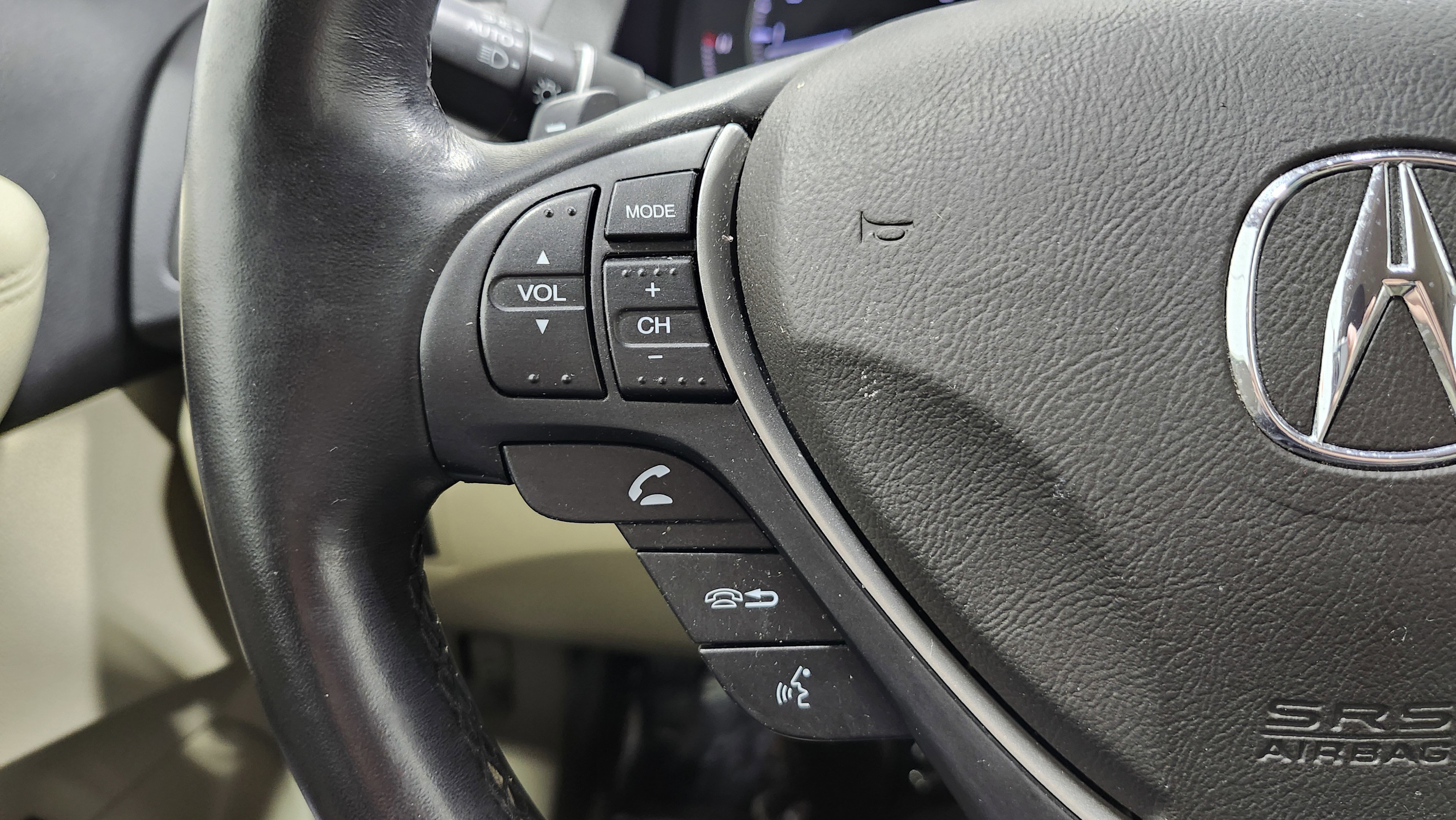 Used 2016 Acura RDX w/ Technology Package image 38