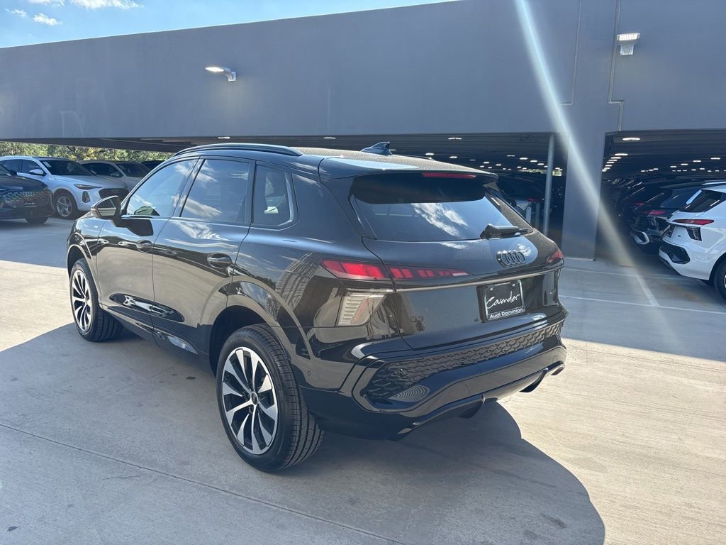 New 2026 Audi Q3 quattro 2.0T AWD/4WD image 8