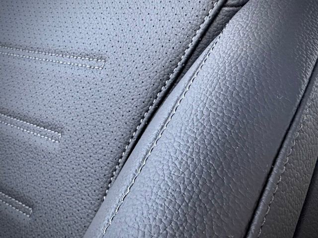 New 2026 Mercedes-Benz C 300 4MATIC Sedan image 17